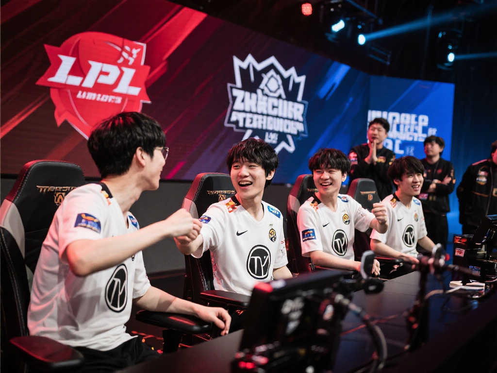 LPL春季赛季后赛对阵出炉,大战一触即发 LPL春季赛季后赛对阵出炉,大战一触即发